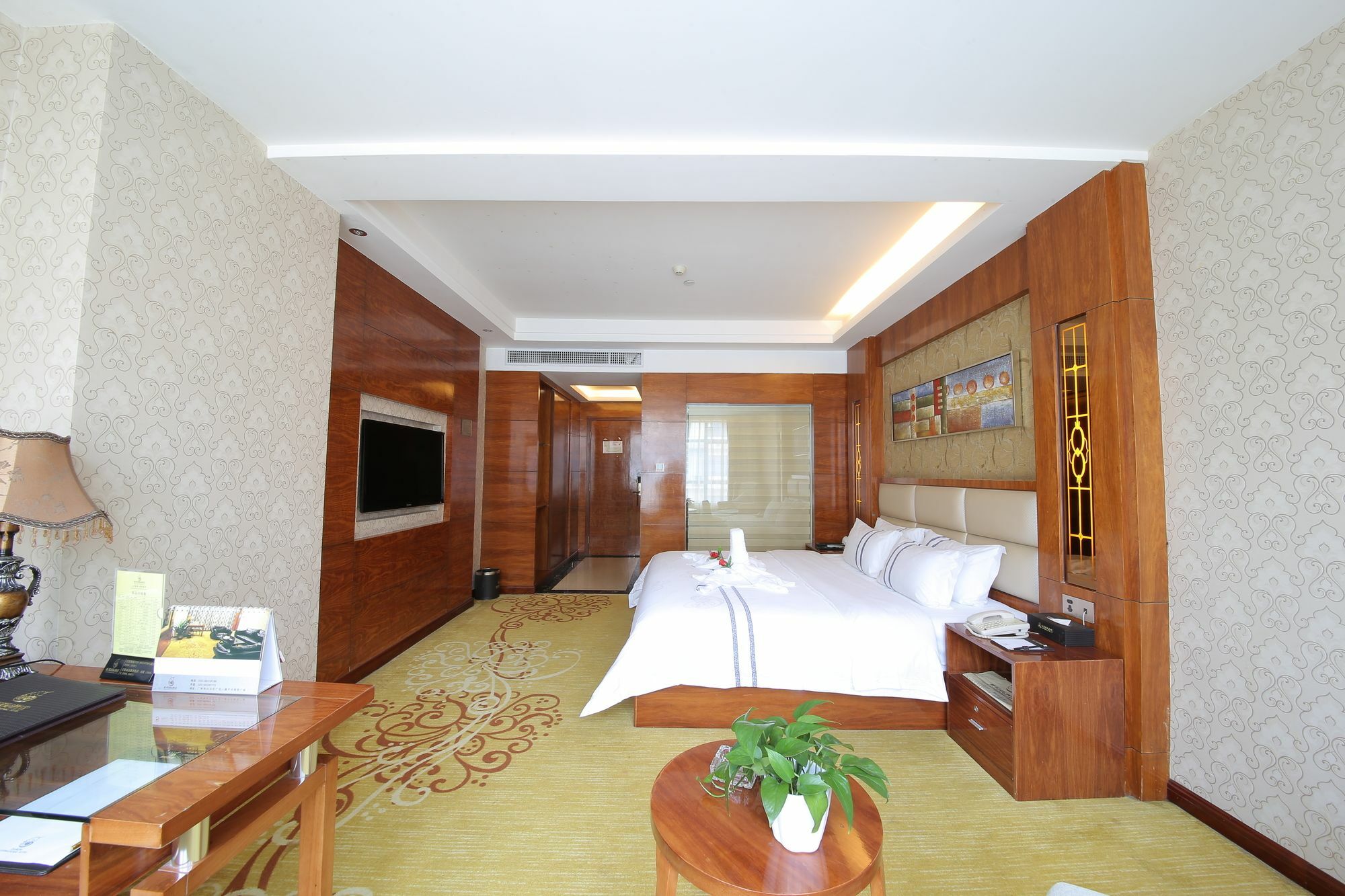 Oubon International Hotel Guangzhou Exterior photo